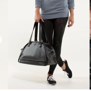 Lululemon Retro Groove Bag